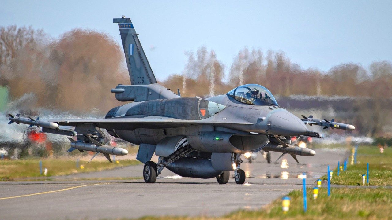 F-16