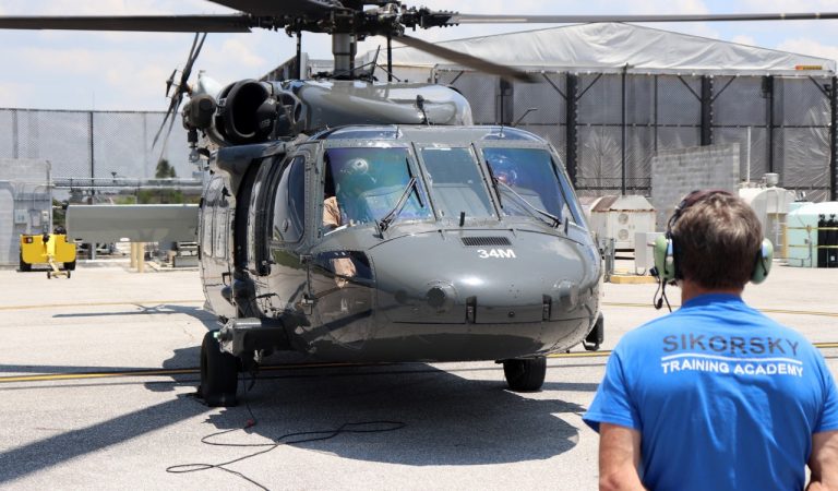 Sikorsky Training Academy Embraces Digital Tools for Black Hawk Pilots & Maintainers